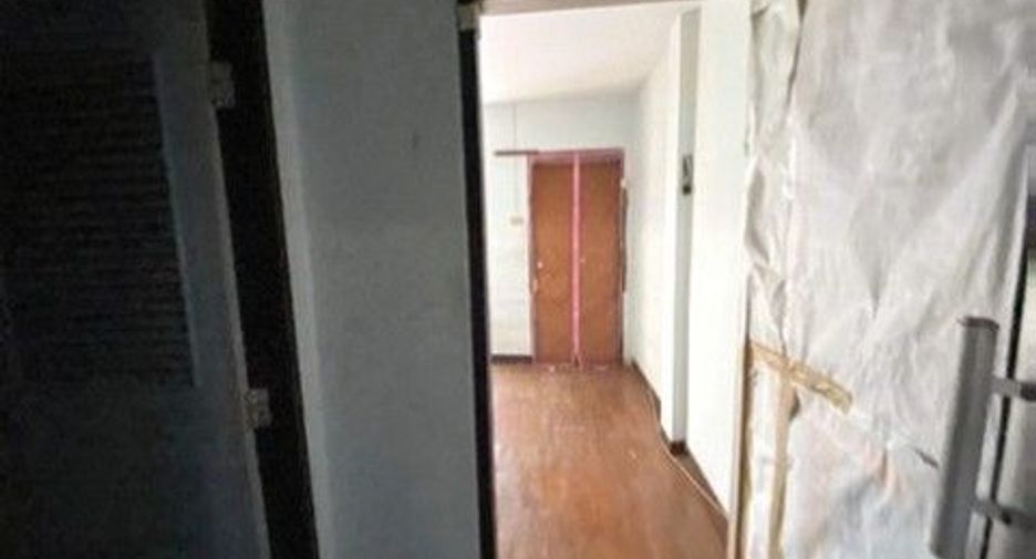 For sale 1 bed townhouse in Bang Khen, Bangkok