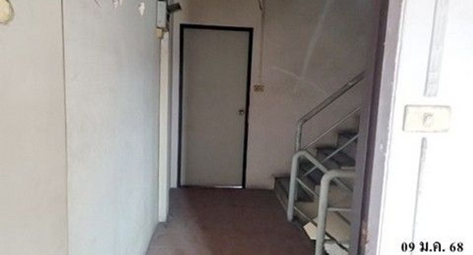 For sale 1 bed townhouse in Bang Khen, Bangkok