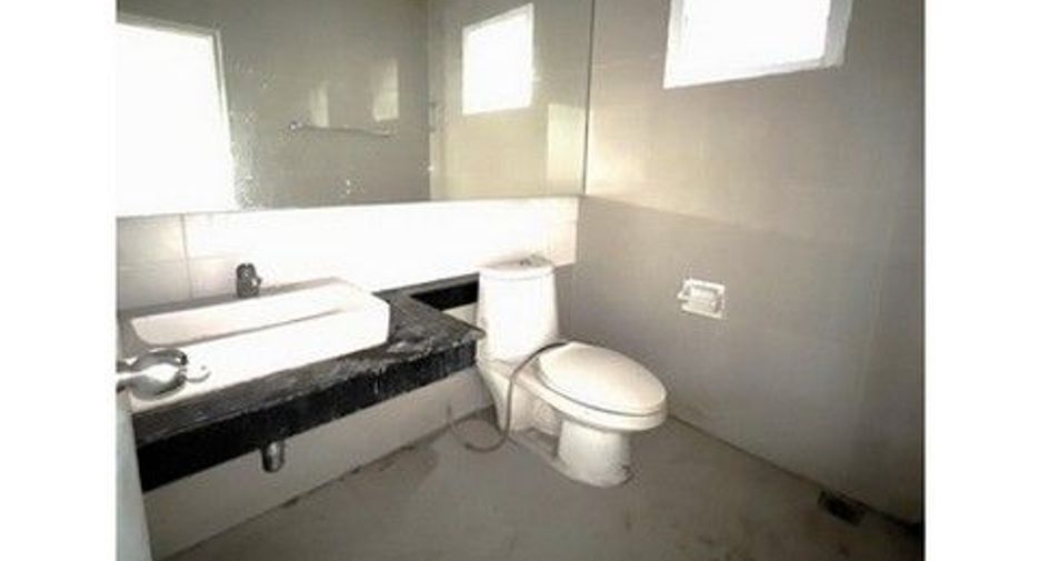 For sale 1 bed townhouse in Bang Bon, Bangkok