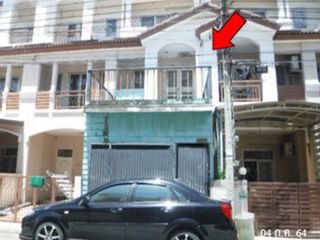 For sale 1 bed townhouse in Prawet, Bangkok