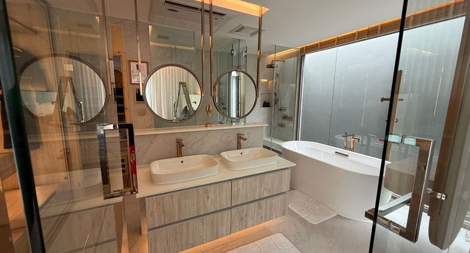 For sale 3 bedrooms villa in Thalang, Phuket