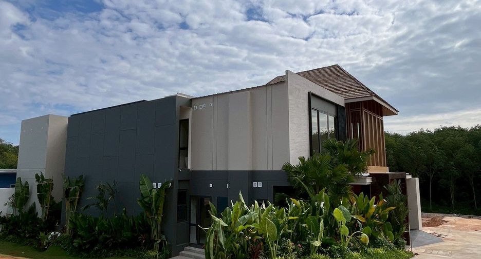 Villa zum Kauf mit 4 Zimmer in Thalang, Phuket