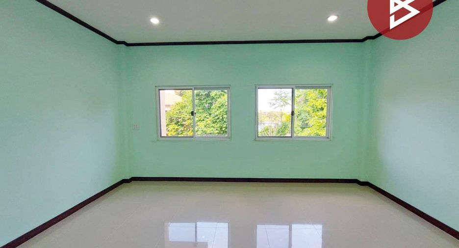For rent and for sale 5 bedrooms house in Bang Bua Thong, Nonthaburi