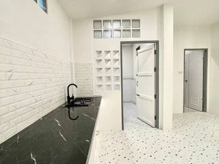 Casa en venta de 2 habitaciones en Si Racha, Chonburi