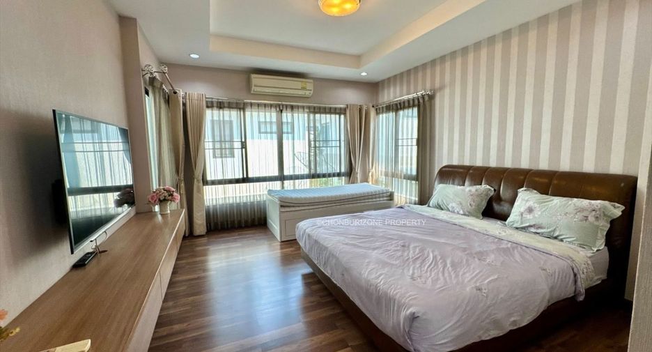 For rent 3 bedrooms house in Si Racha, Chonburi