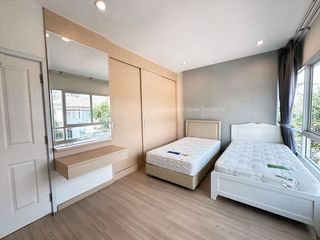 For rent 3 bedrooms house in Si Racha, Chonburi