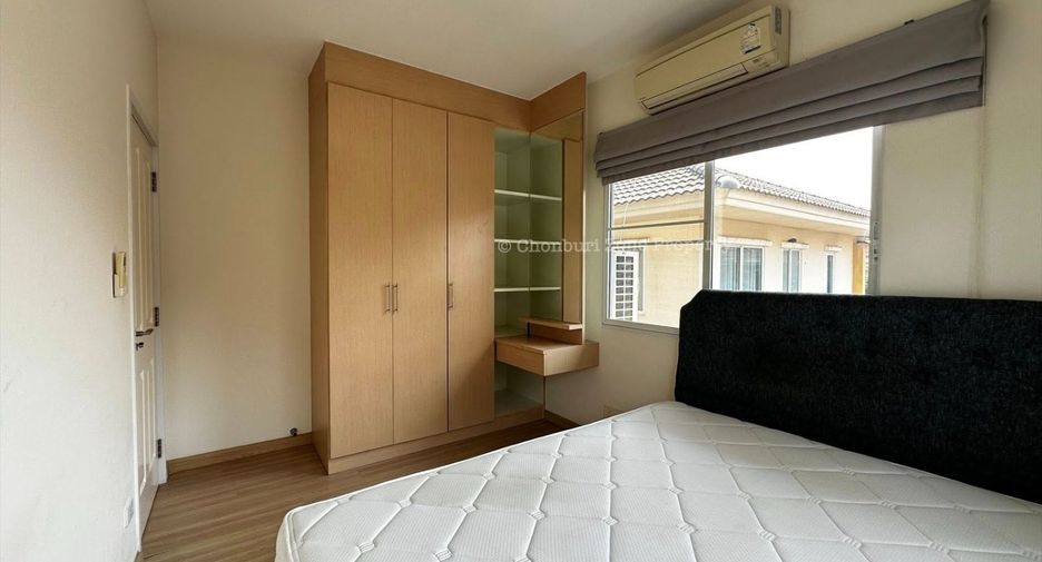 For rent 3 bedrooms house in Si Racha, Chonburi