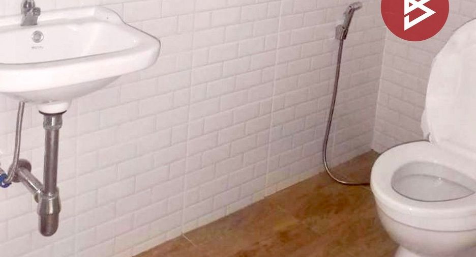 Продажа 3 спальни таунхаус в Bang Bua Thong, Нонтабури