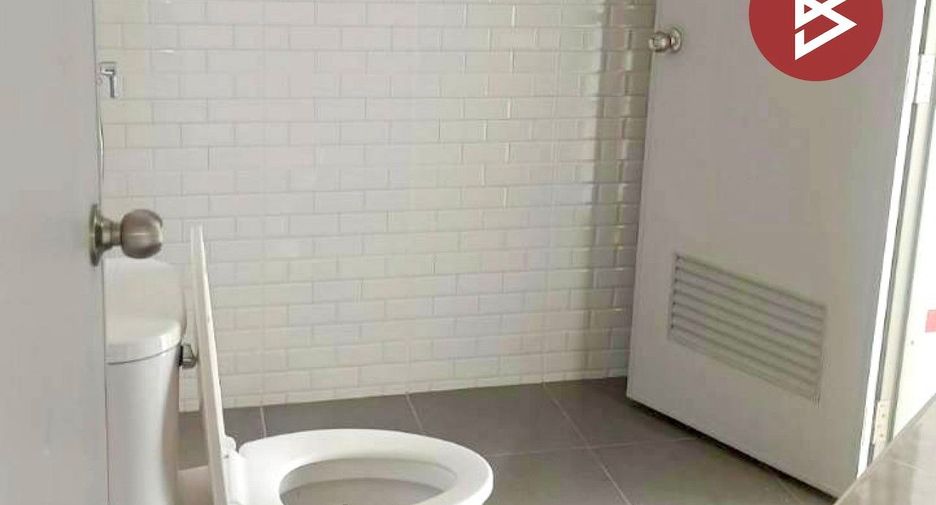 Продажа 3 спальни таунхаус в Bang Bua Thong, Нонтабури