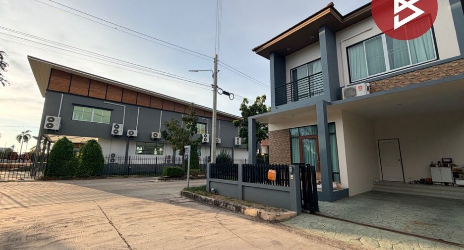 For sale 3 bedrooms house in Mueang Chon Buri, Chonburi