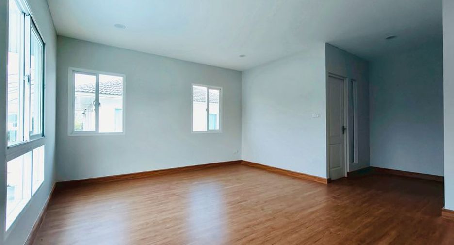 For sale 3 bedrooms house in Sai Mai, Bangkok