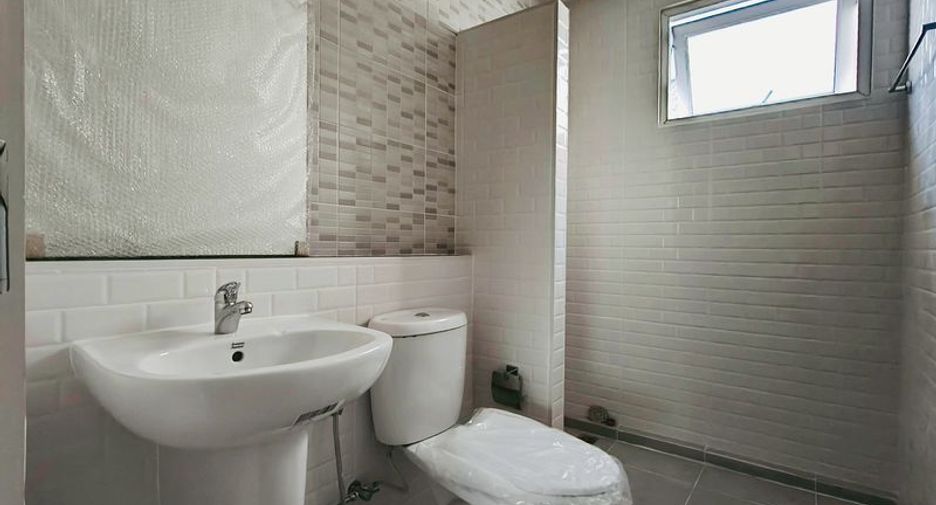 For sale 3 bedrooms house in Sai Mai, Bangkok