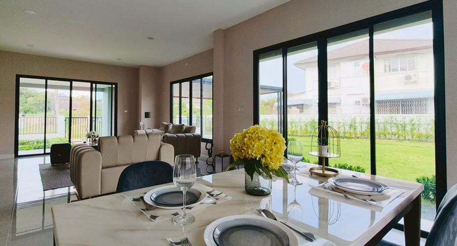 À vendre 4 chambres maison à Bang Bua Thong, Nonthaburi