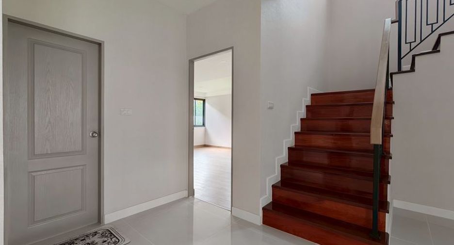 À vendre 4 chambres maison à Bang Bua Thong, Nonthaburi