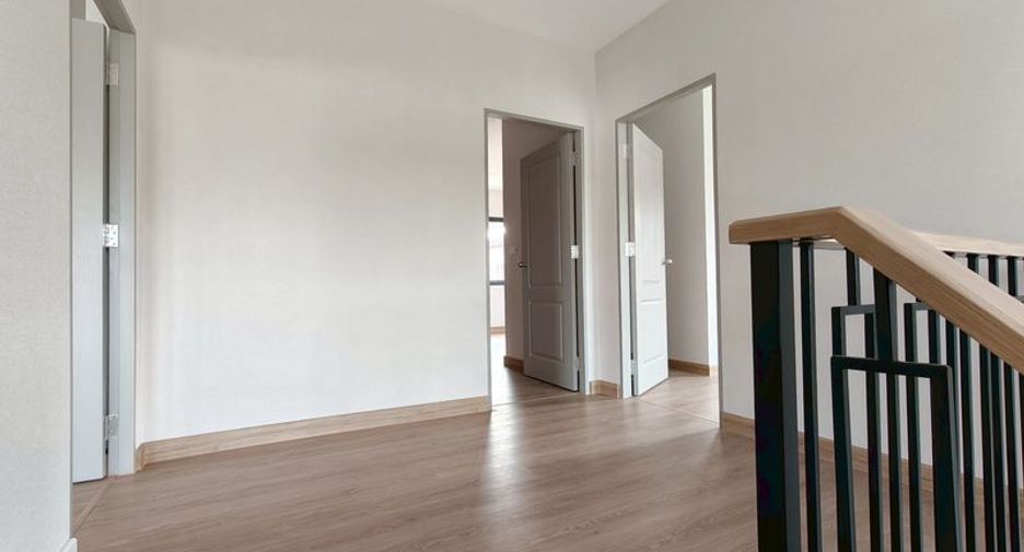 À vendre 4 chambres maison à Bang Bua Thong, Nonthaburi