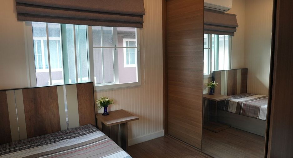 Haus zur Miete mit 4 Zimmer in Mueang Chiang Mai, Chiang Mai