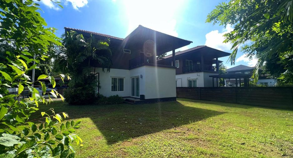 Haus zur Miete mit 4 Zimmer in Mueang Chiang Mai, Chiang Mai