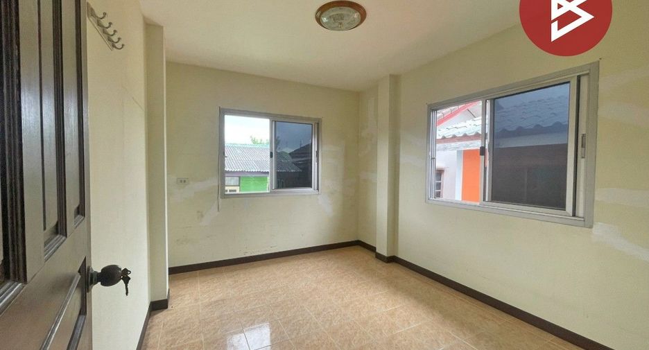 For sale 4 bedrooms house in Prawet, Bangkok