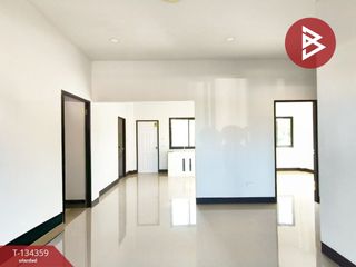 For sale 3 bedrooms house in Mueang Nakhon Ratchasima, Nakhon Ratchasima