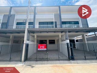 For sale 3 bedrooms townhouse in Mueang Samut Songkhram, Samut Songkhram