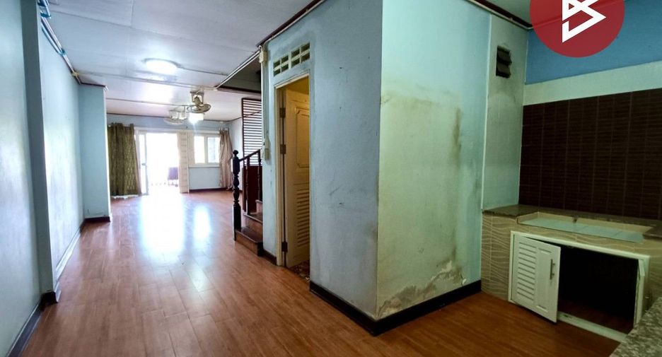Reihenhaus zum Kauf mit 2 Zimmer in Wat Phleng, Ratchaburi