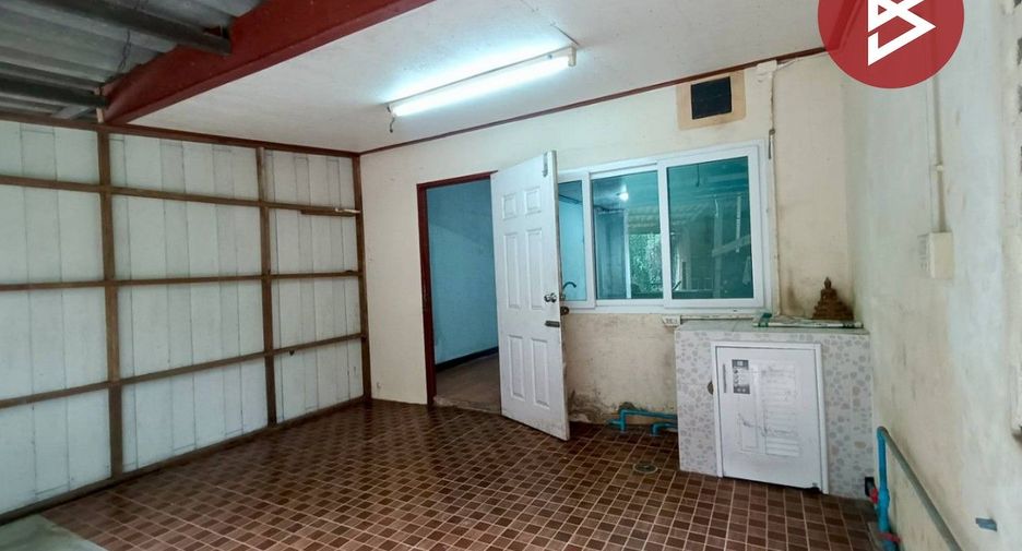 Reihenhaus zum Kauf mit 2 Zimmer in Wat Phleng, Ratchaburi