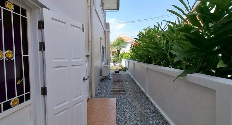 For rent 4 bedrooms house in Hang Dong, Chiang Mai