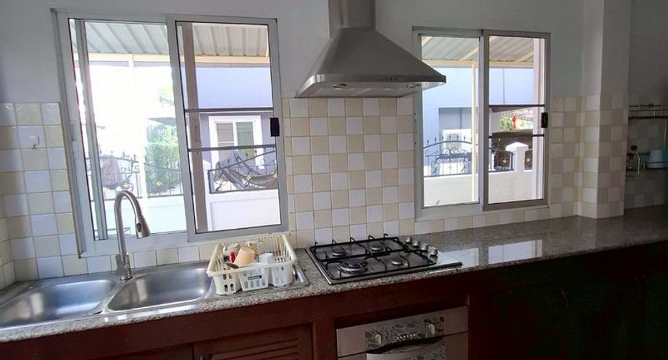 For rent 4 bedrooms house in Hang Dong, Chiang Mai