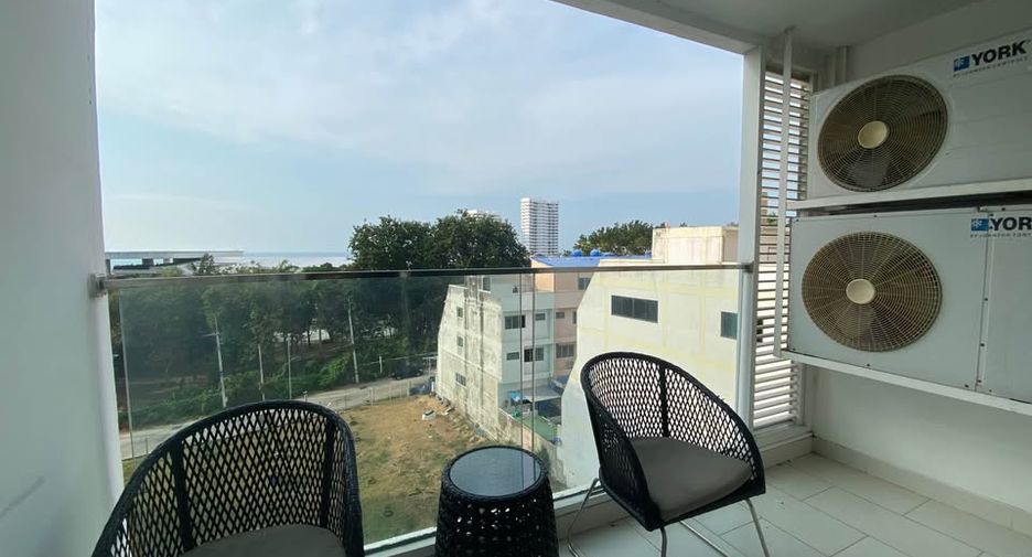 Condo en alquiler de 2 habitaciones en Bang Lamung, Chonburi