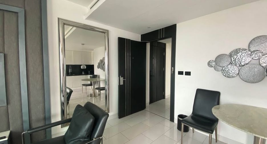 Condo en alquiler de 2 habitaciones en Bang Lamung, Chonburi