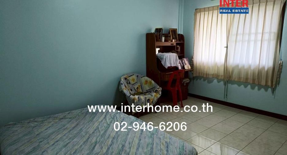 For sale 3 bedrooms townhouse in Pak Kret, Nonthaburi