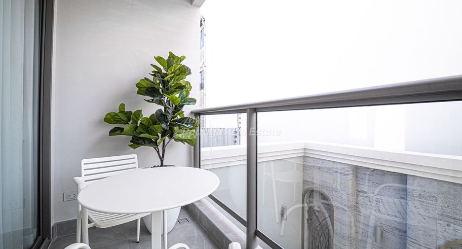 For sale studio condo in Bang Lamung, Chonburi