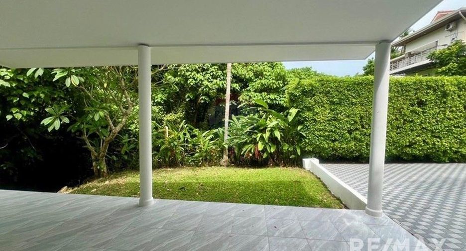 For rent 3 bedrooms villa in Ko Samui, Surat Thani