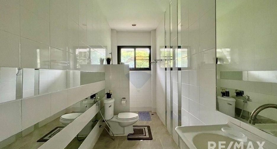 For rent 3 bedrooms villa in Ko Samui, Surat Thani