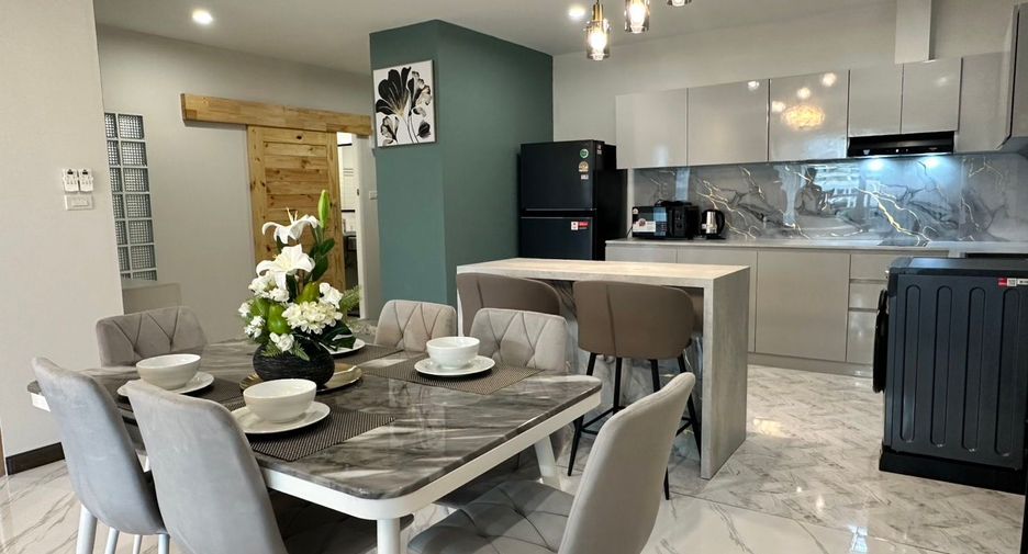 Condo en alquiler de 1 habitaciones en Bang Lamung, Chonburi