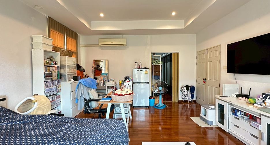 For sale 4 bedrooms house in Bang Bon, Bangkok