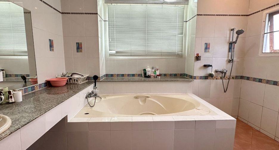 For sale 4 bedrooms house in Bang Bon, Bangkok