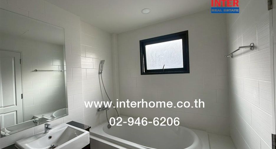 À vendre 4 chambres maison à Bang Phli, Samut Prakan
