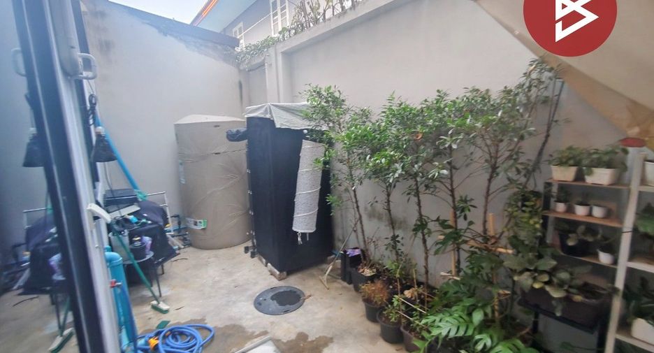 Reihenhaus zum Kauf mit 3 Zimmer in Bang Phli, Samut Prakan