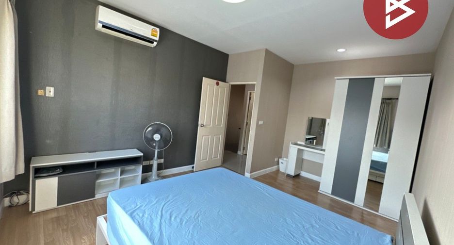 À vendre 2 chambres maison de ville à Nong Khae, Saraburi