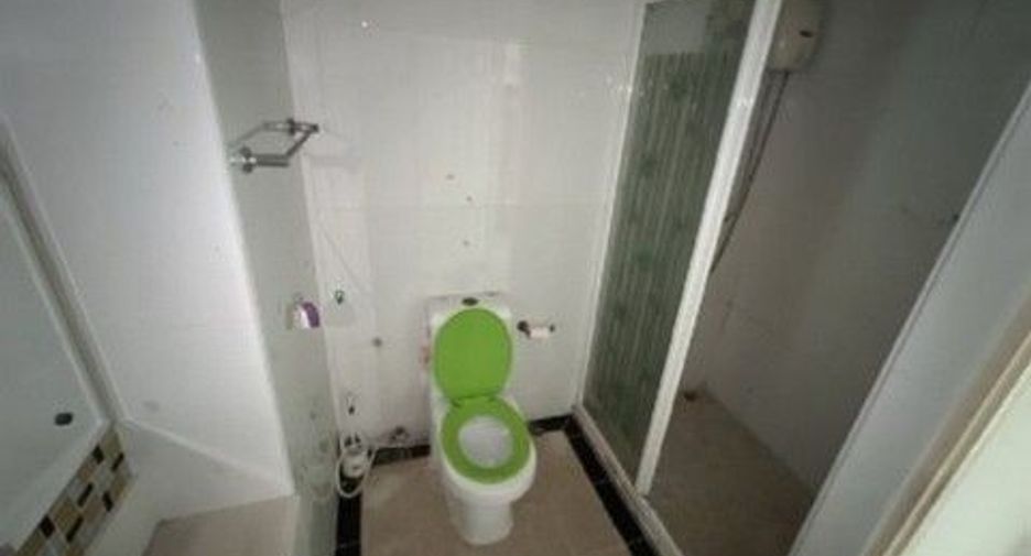 For sale 1 bed condo in Huai Khwang, Bangkok