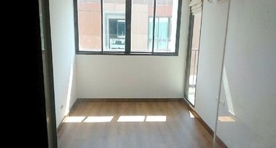 Condo en venta de 1 habitaciones en Khlong San, Bangkok