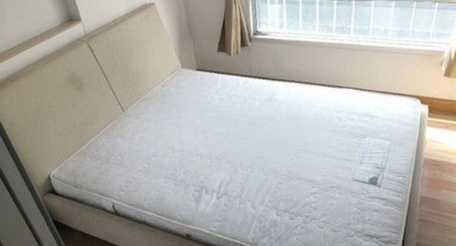 For sale 1 bed condo in Bang Na, Bangkok