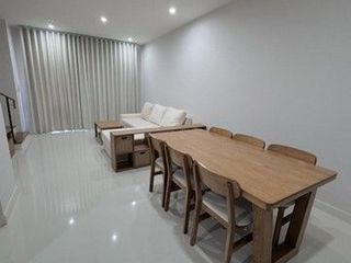 For rent 2 bedrooms house in Saphan Sung, Bangkok