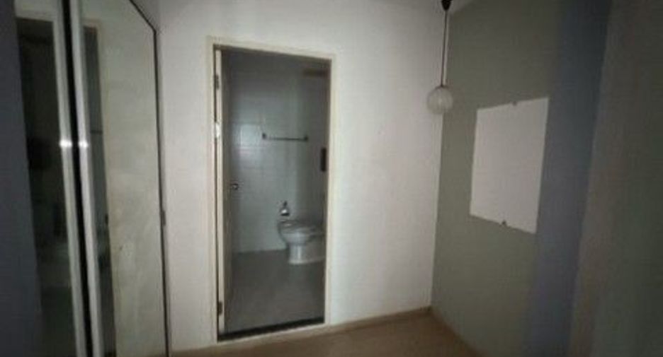 Wohnung zum Kauf mit 1 Zimmer in Huai Khwang, Bangkok