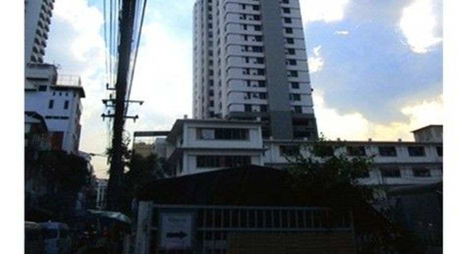 For sale 1 bed condo in Pathum Wan, Bangkok