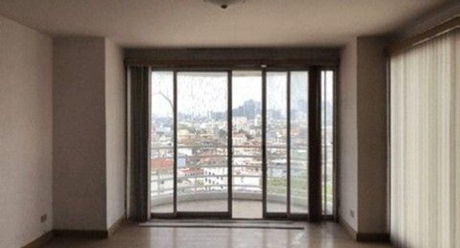 For sale 1 bed condo in Phaya Thai, Bangkok