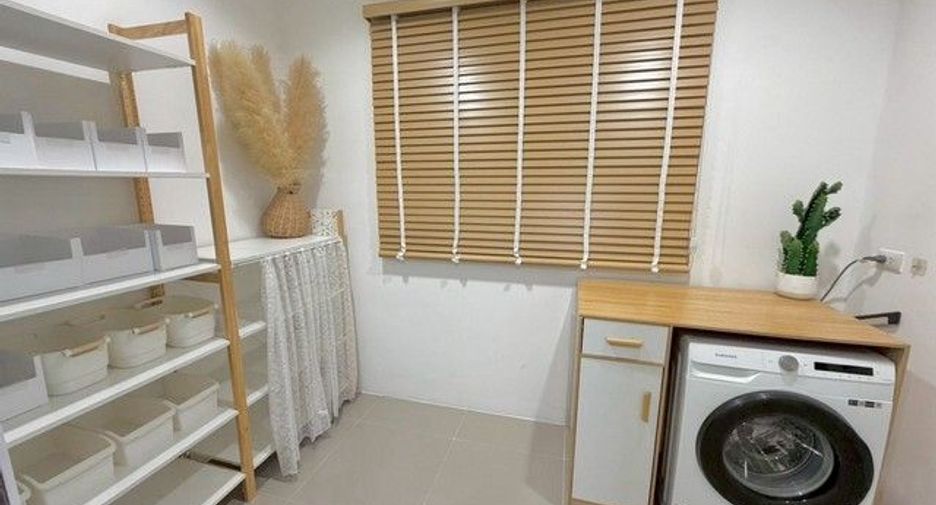 出租 4 卧室 独立屋 在 Thanyaburi, Pathum Thani
