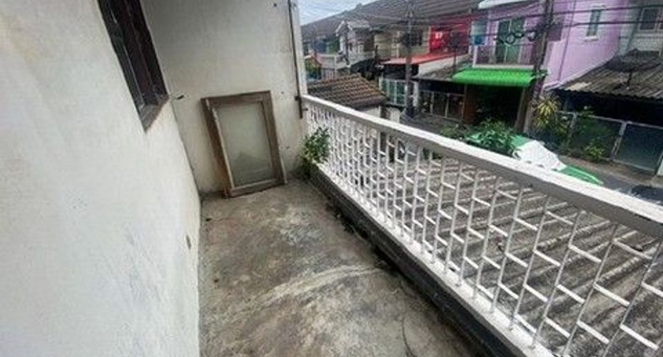 出售 1 卧室 联排别墅 在 Sai Mai, 曼谷