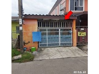 For sale 1 bed townhouse in Lat Krabang, Bangkok